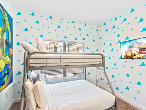 5-Bedroom Villa in Kissimmee Near Disney